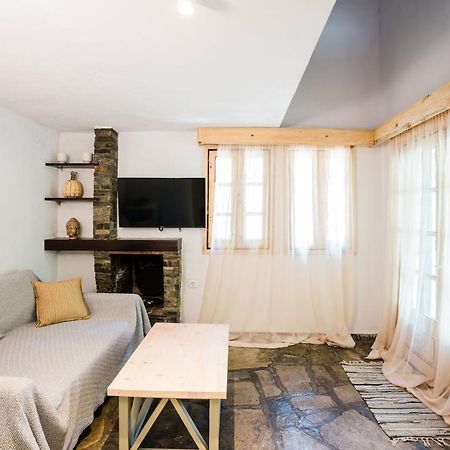 Limna Afitos Apartment ภายนอก รูปภาพ